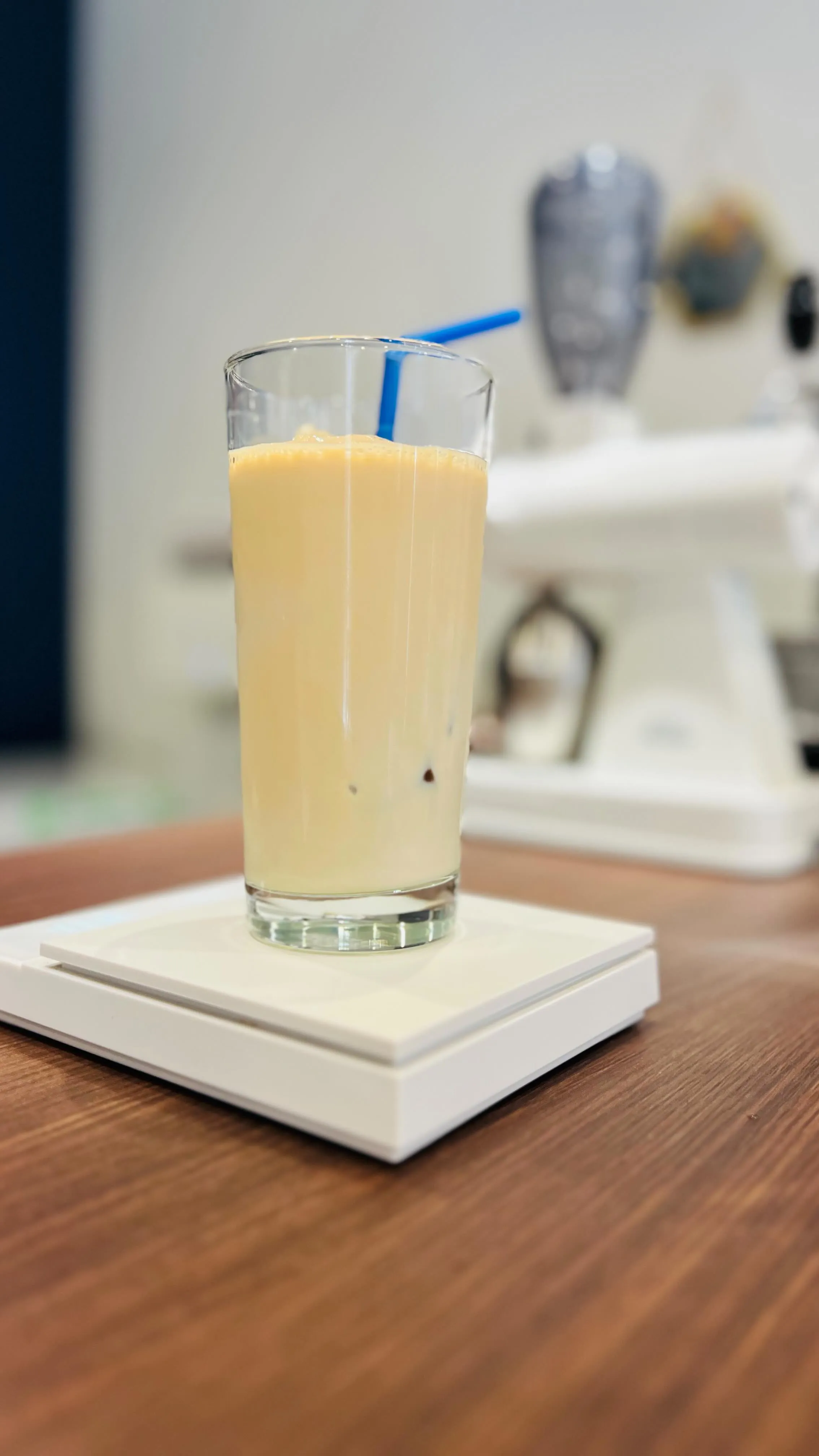 家でコーヒーと牛乳で飲んでる人の